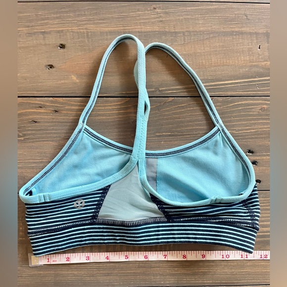 Lululemon sports bra. Measurements provide. - Picture 2 of 4